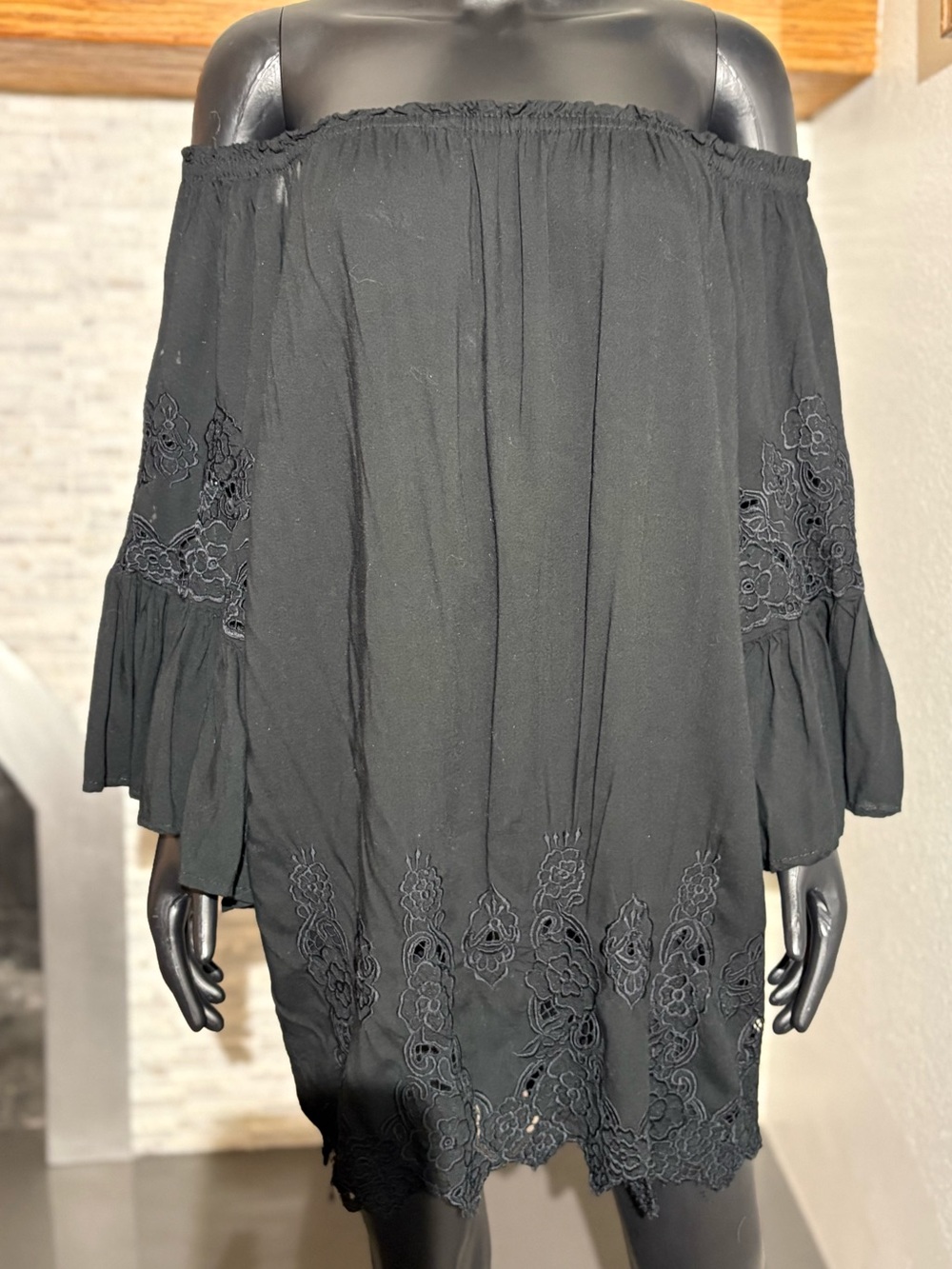 Bali Queen Black Off-The-Shoulder Embroidered Boho Peasant Tunic Dress